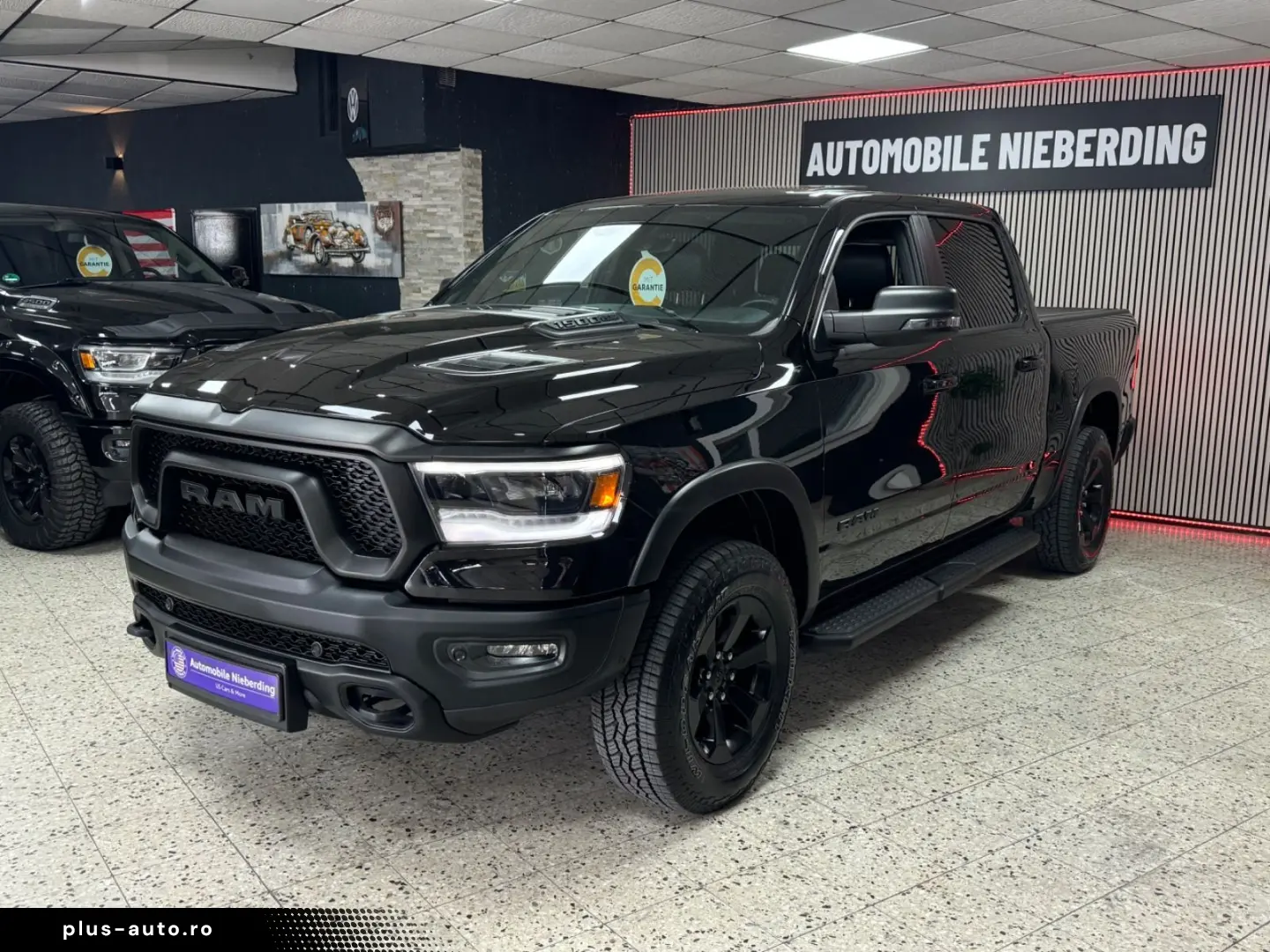 DODGE RAM 5.7 HEMI 4X4 Rebel  LCD-Tacho  Pano 12 NAVI