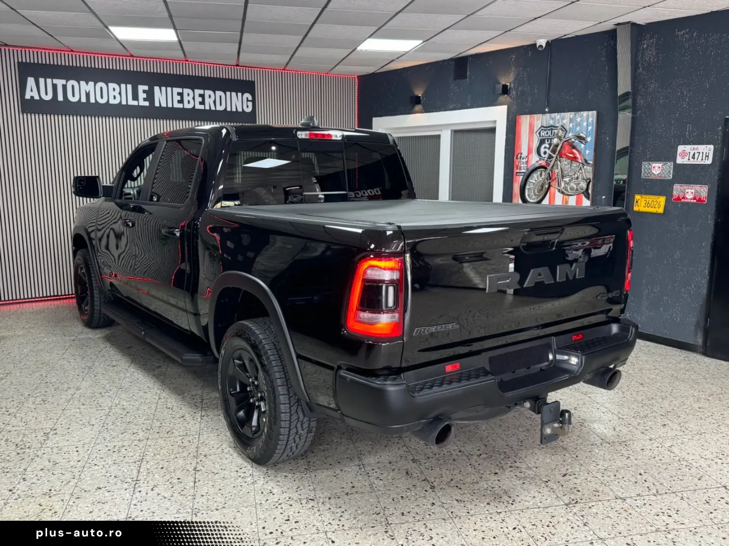 DODGE RAM 5.7 HEMI 4X4 Rebel  LCD-Tacho  Pano 12 NAVI