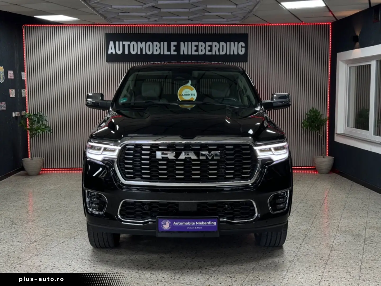 DODGE RAM Tungsten 3.0 Hurricane Pano HUD Massage LPG