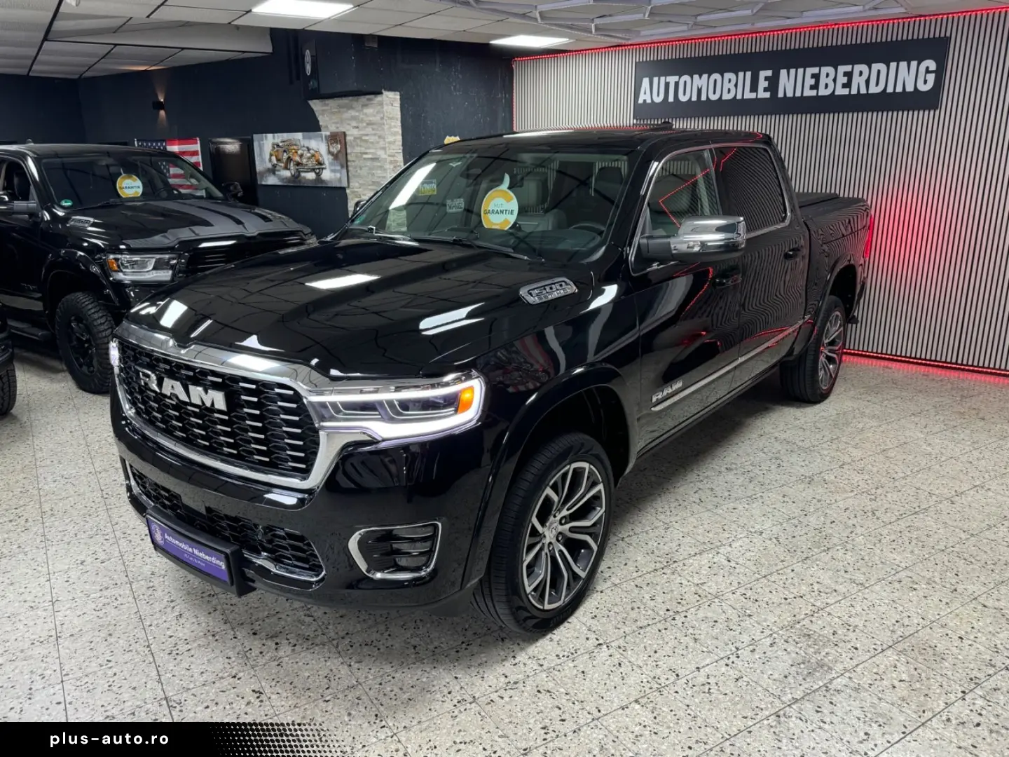 DODGE RAM Tungsten 3.0 Hurricane Pano HUD Massage LPG