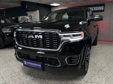 DODGE RAM Tungsten 3.0 Hurricane Pano HUD Massage LPG