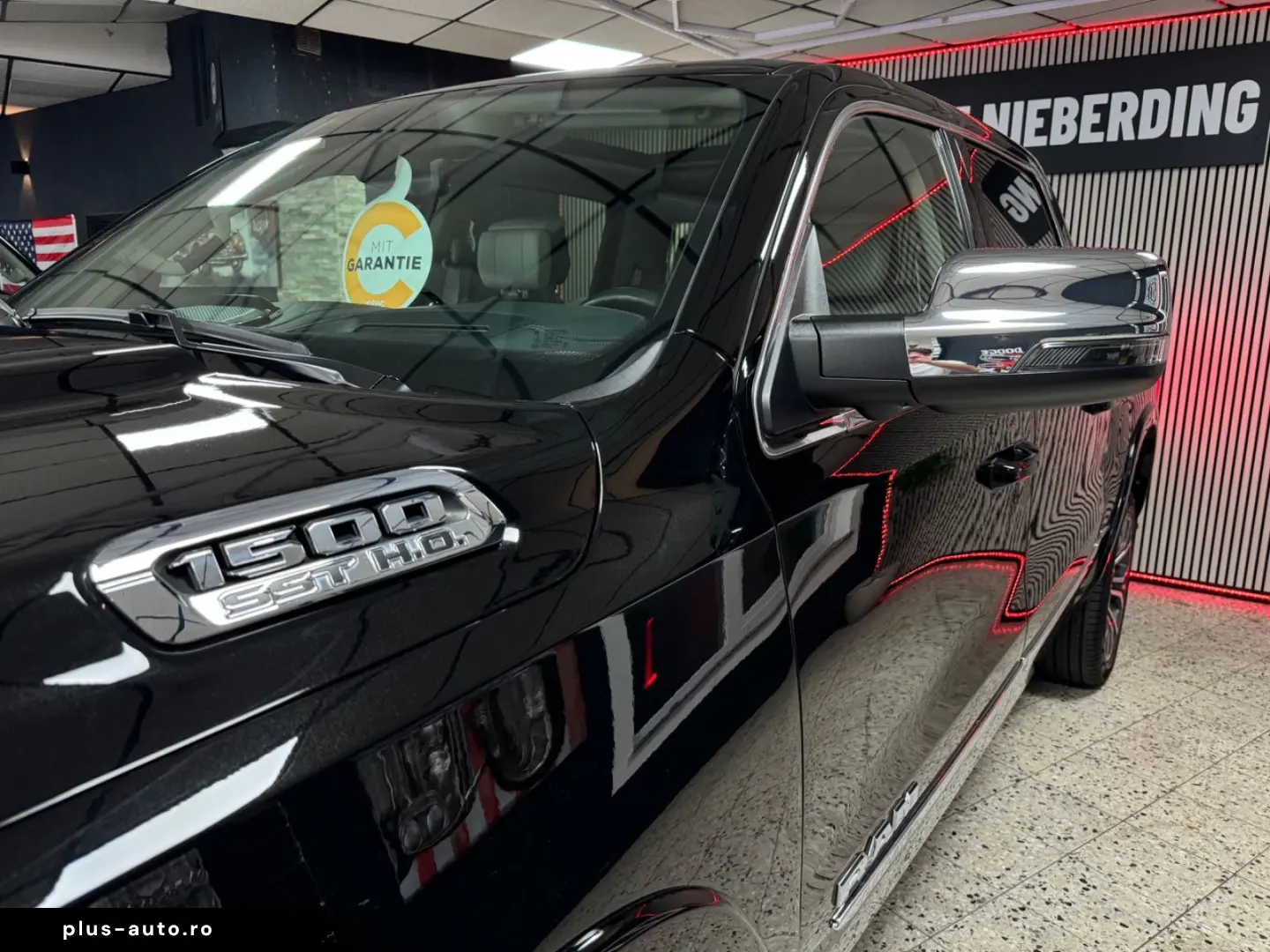 DODGE RAM Tungsten 3.0 Hurricane Pano HUD Massage LPG