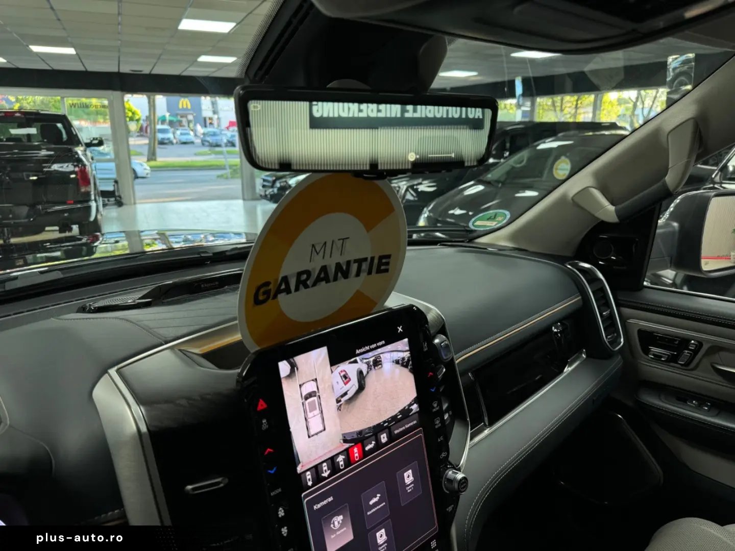 DODGE RAM Tungsten 3.0 Hurricane Pano HUD Massage LPG