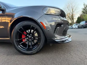 DODGE WIDEBODY LPG NEU V8 AHK NAVI GARANTIE SERVICE NE
