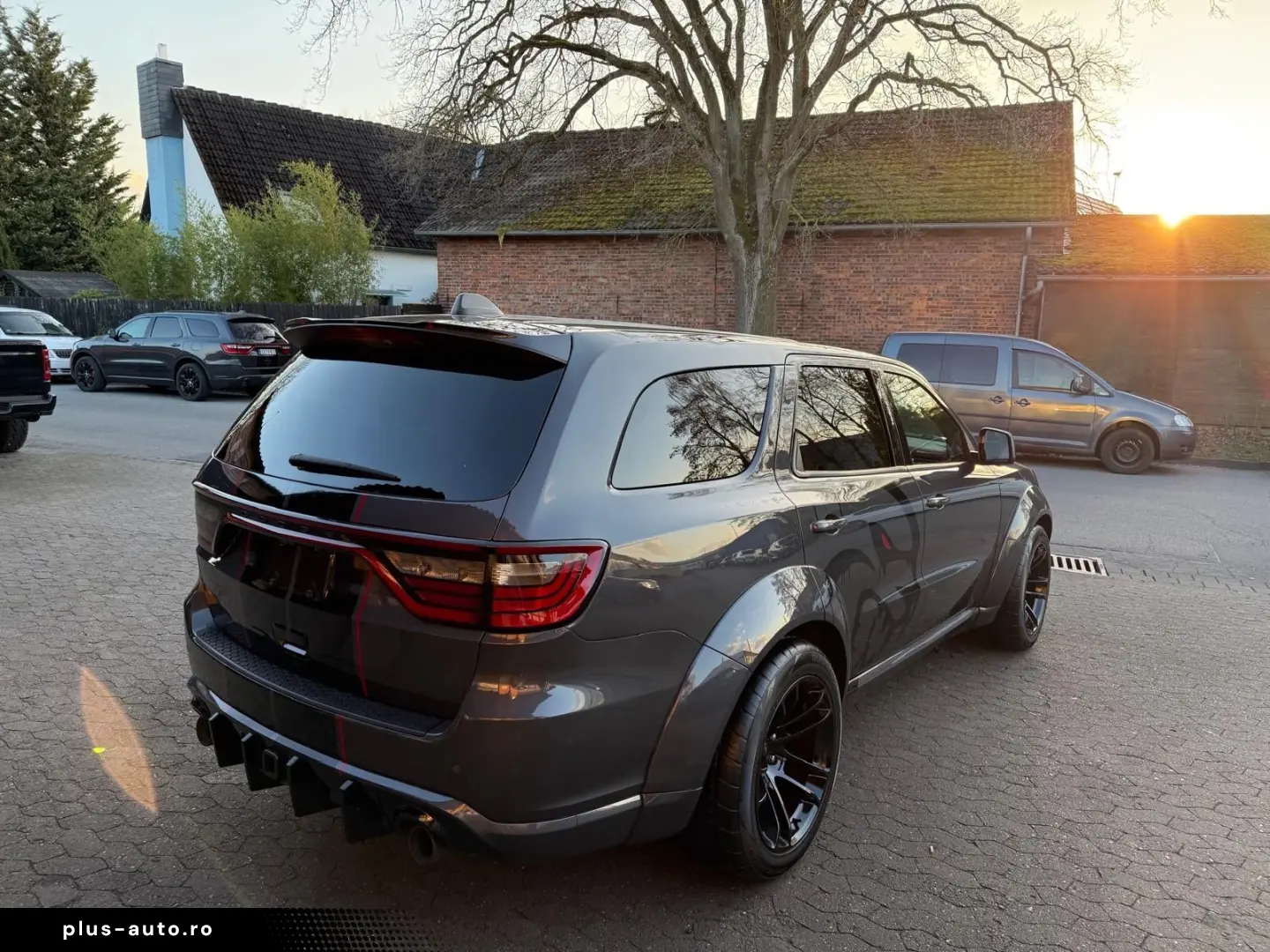 DODGE WIDEBODY LPG NEU V8 AHK NAVI GARANTIE SERVICE NE