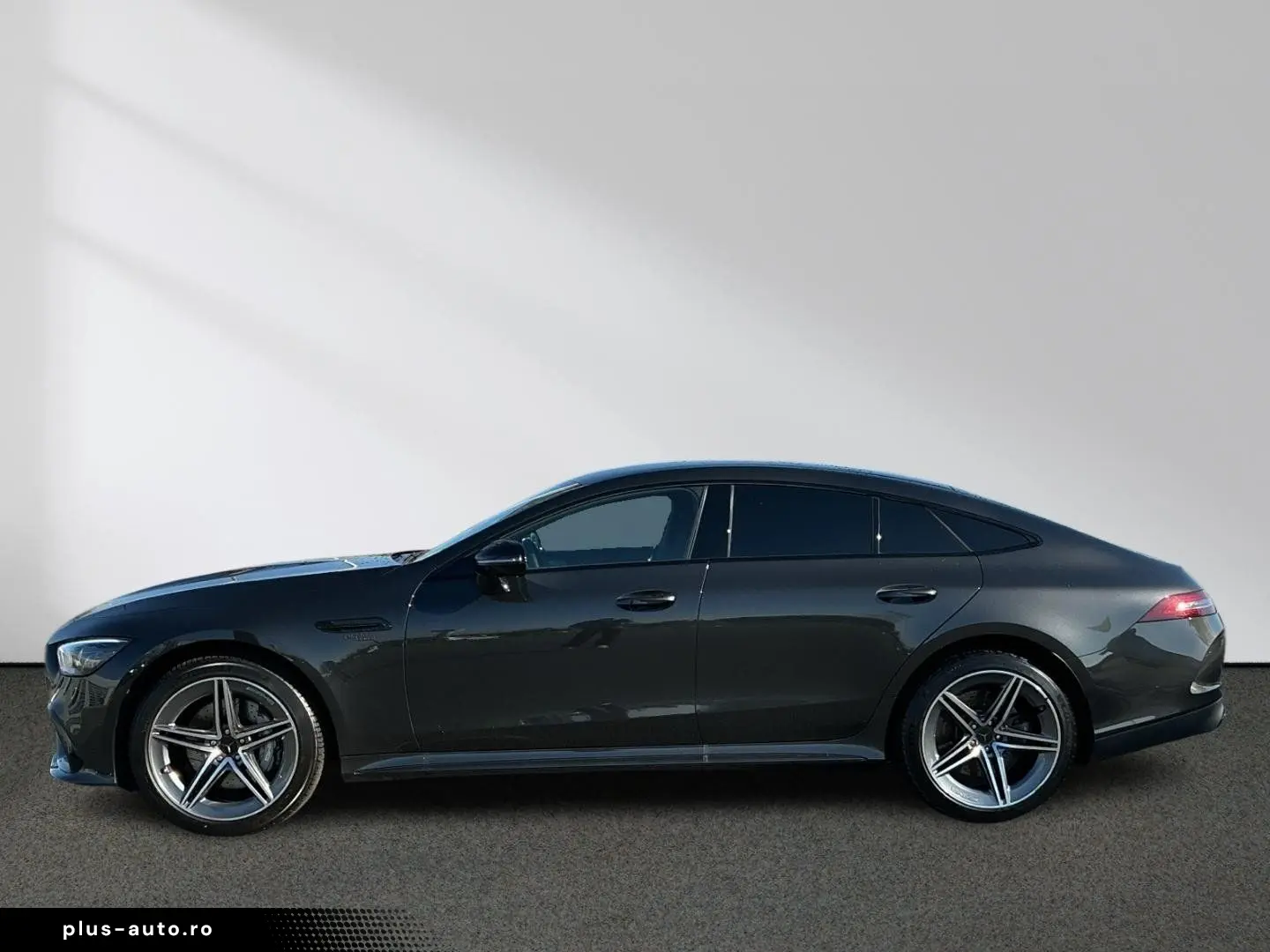 MERCEDES-BENZ AMG GT 43 4M