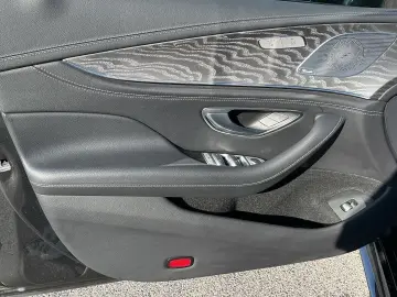 MERCEDES-BENZ AMG GT 43 4M