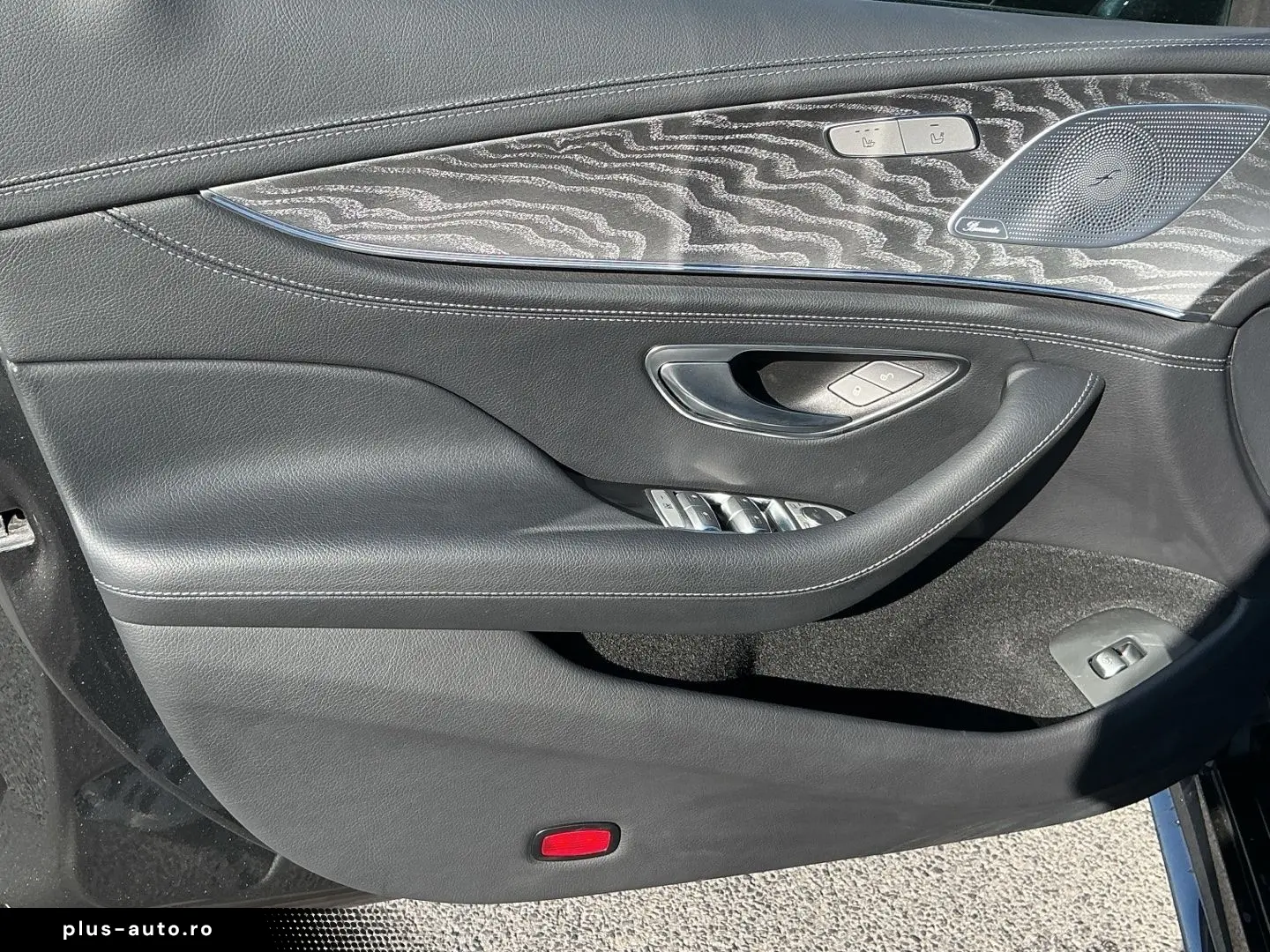 MERCEDES-BENZ AMG GT 43 4M