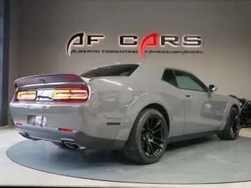 DODGE Challenger R T Scat Pack Widebody BEE