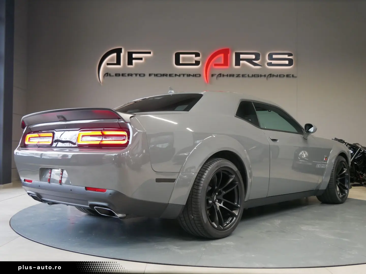 DODGE Challenger R T Scat Pack Widebody BEE
