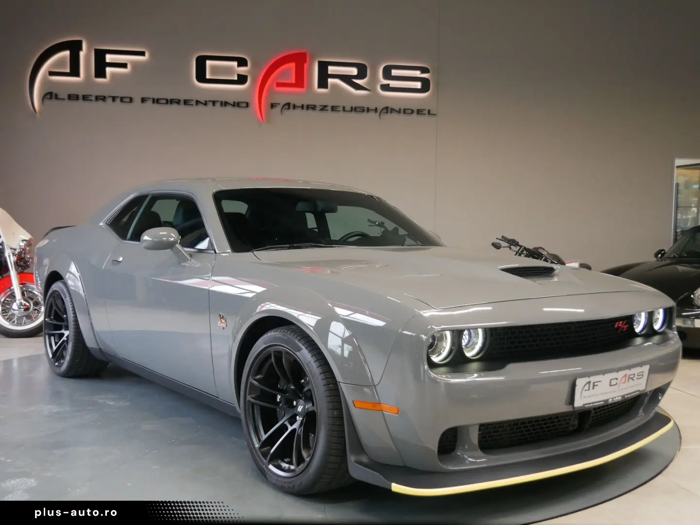 DODGE Challenger R T Scat Pack Widebody BEE