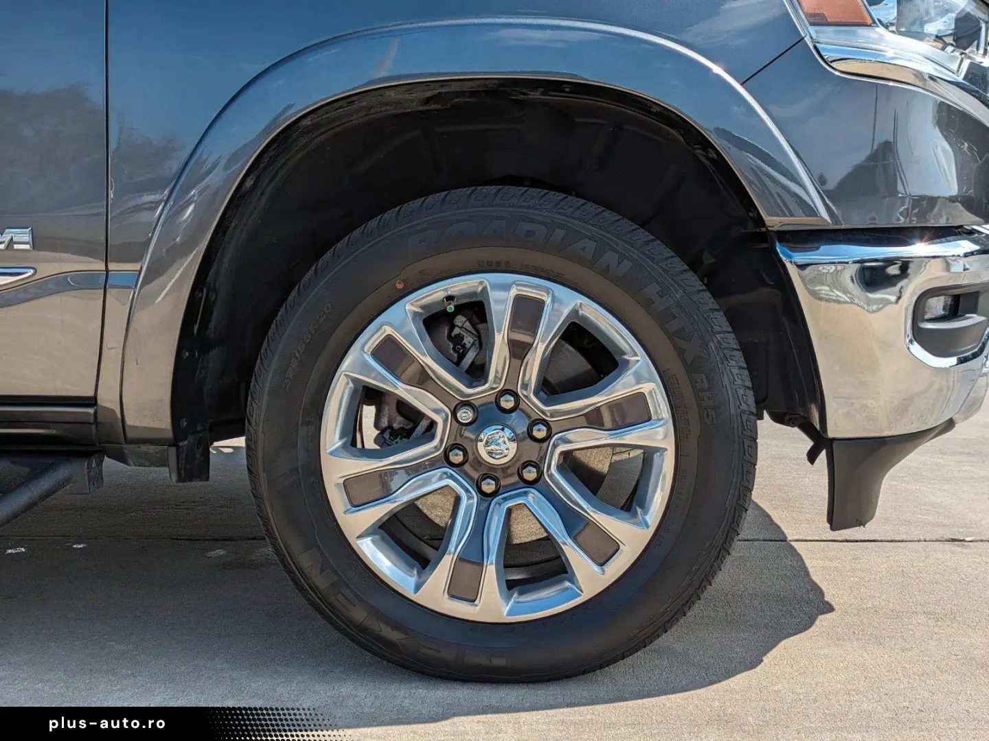 DODGE RAM 1500 4x4 Limited CrewCab unfallfr.im Vorlauf