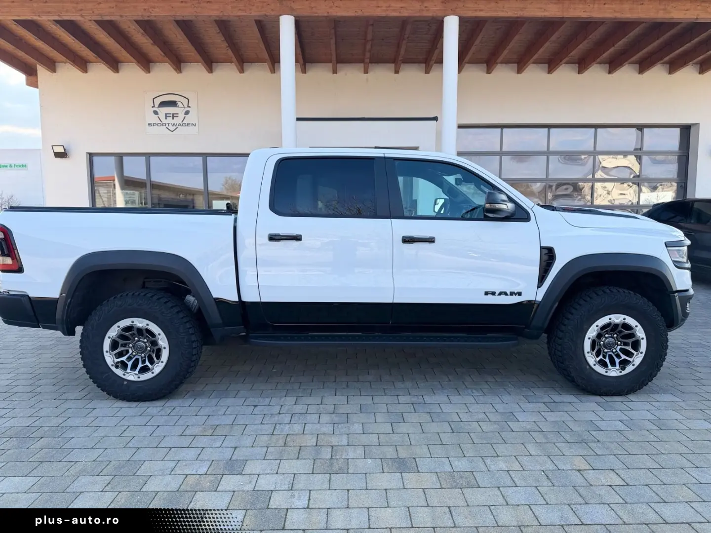 DODGE Supercharged 6 2 L Hemi RAM TRX