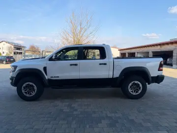 DODGE Supercharged 6 2 L Hemi RAM TRX