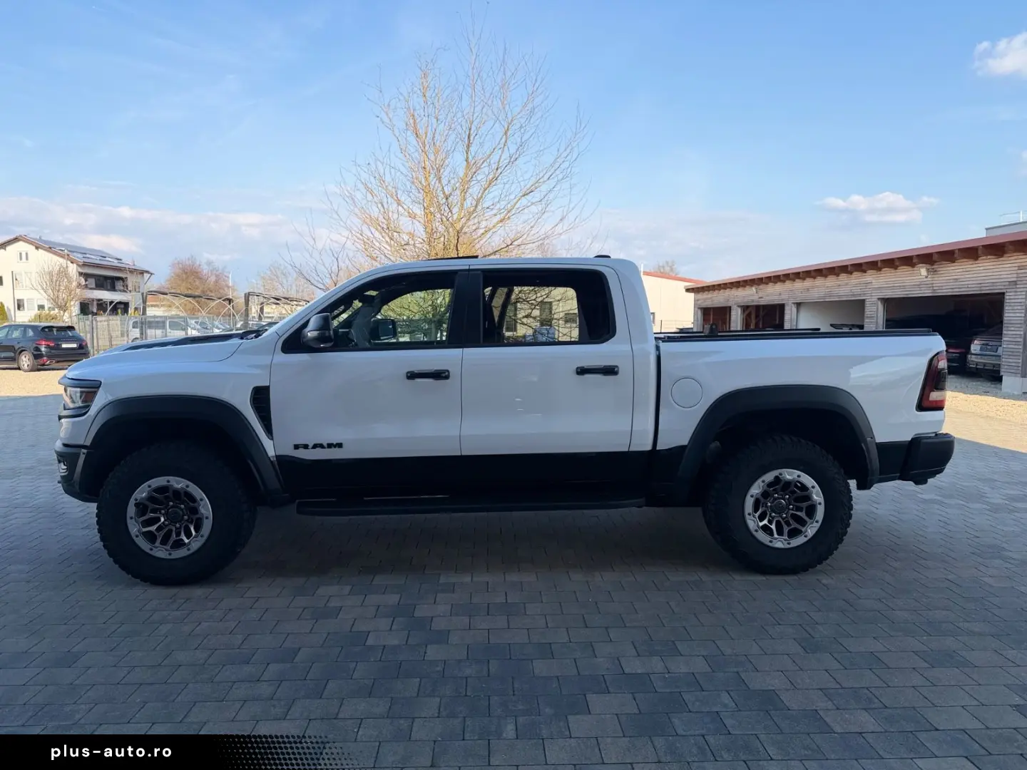 DODGE Supercharged 6 2 L Hemi RAM TRX