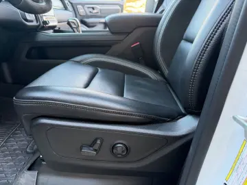 DODGE Supercharged 6 2 L Hemi RAM TRX