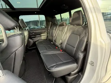 DODGE RAM 1500 Limited Night GRAIL LA CHANTI V8 VOLL
