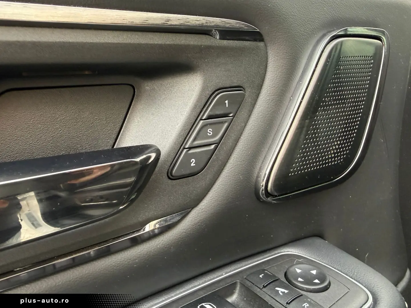 DODGE RAM 1500 Limited Night GRAIL LA CHANTI V8 VOLL