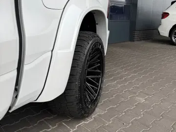 DODGE RAM 1500 Limited Night GRAIL LA CHANTI V8 VOLL