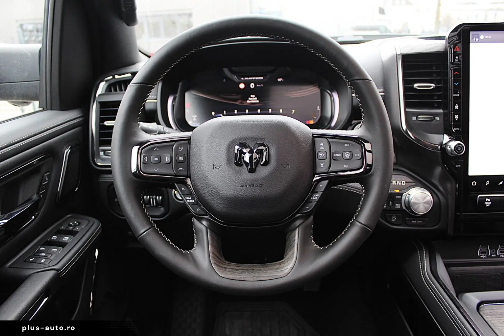 DODGE RAM LIMITED Night  HUD  Massage  RBX