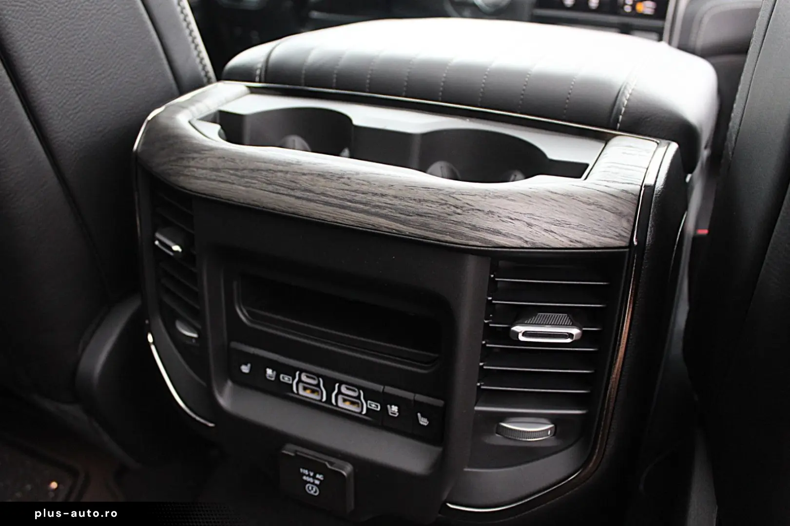 DODGE RAM LIMITED Night  HUD  Massage  RBX