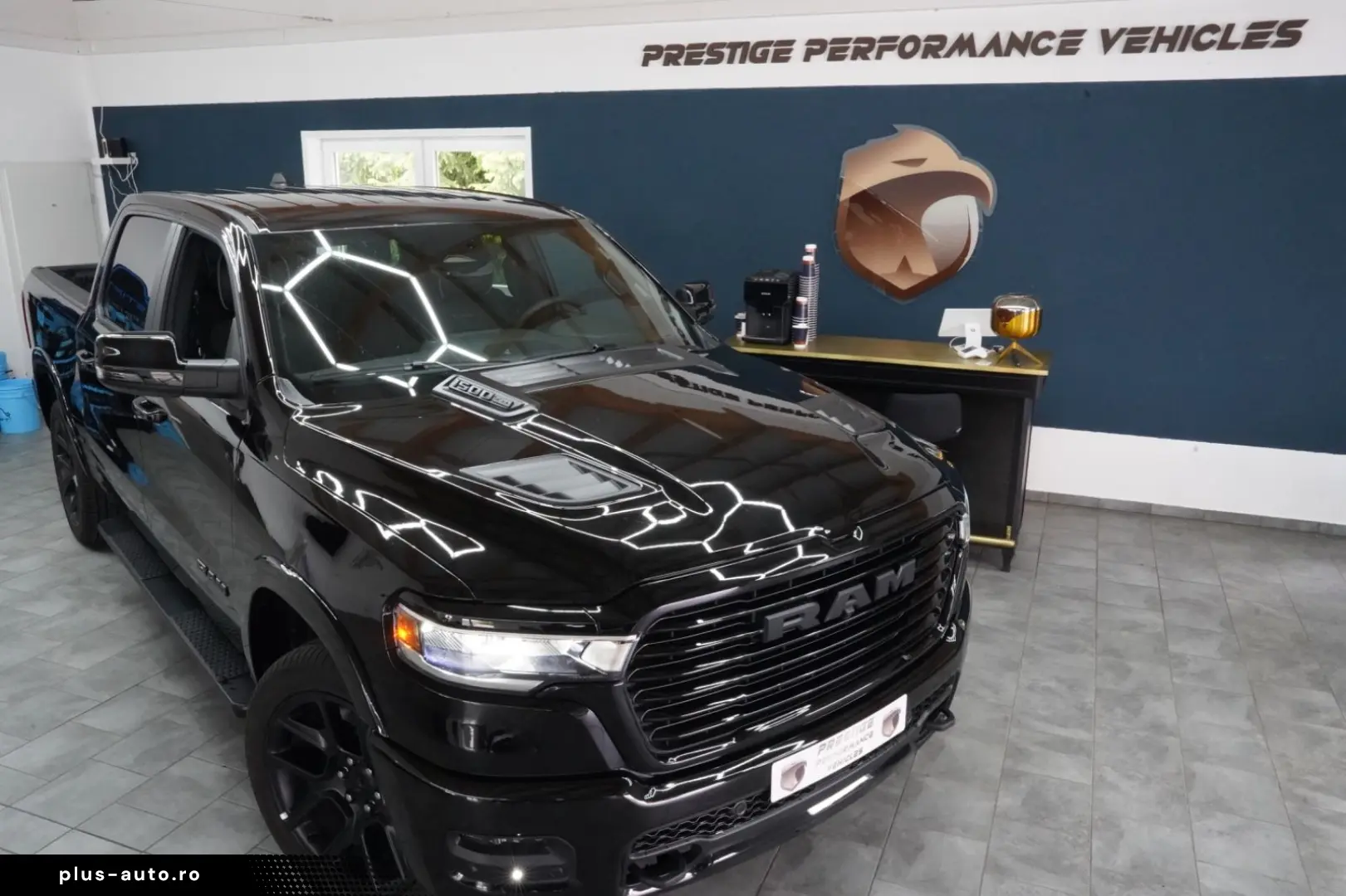 DODGE Sport 3.0 420 PS Black