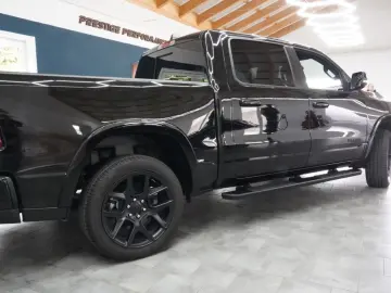 DODGE Sport 3.0 420 PS Black
