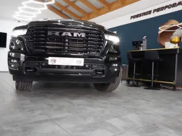 DODGE Sport 3.0 420 PS Black