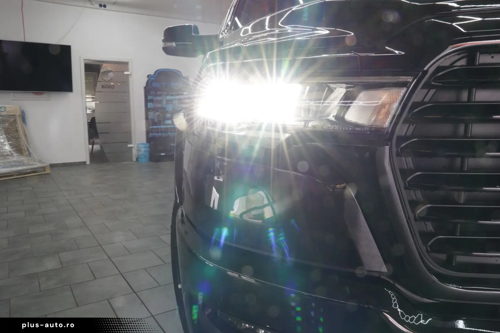 DODGE Sport 3.0 420 PS Black