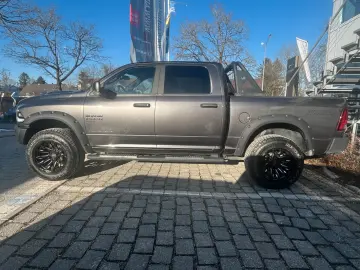 DODGE RAM 1500 Crew Cab Warlock LPG Hoch Breit Klappe