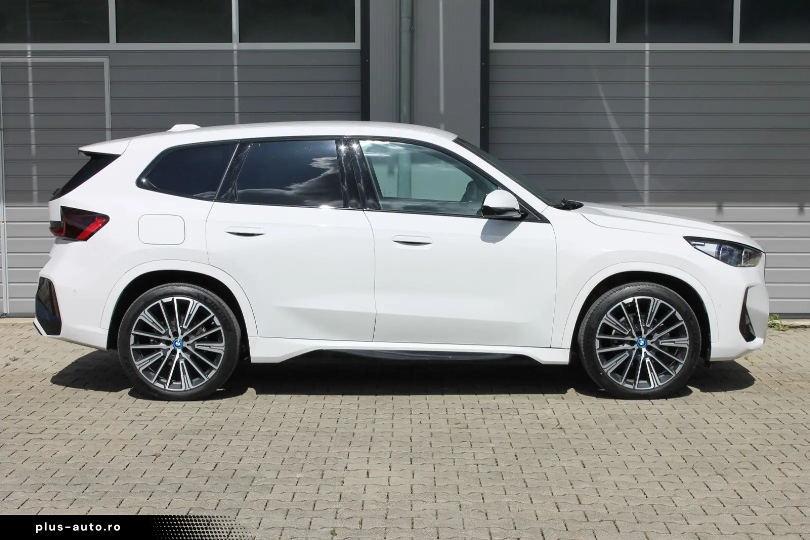 BMW iX1 eDrive20 M Sport SOH 99%