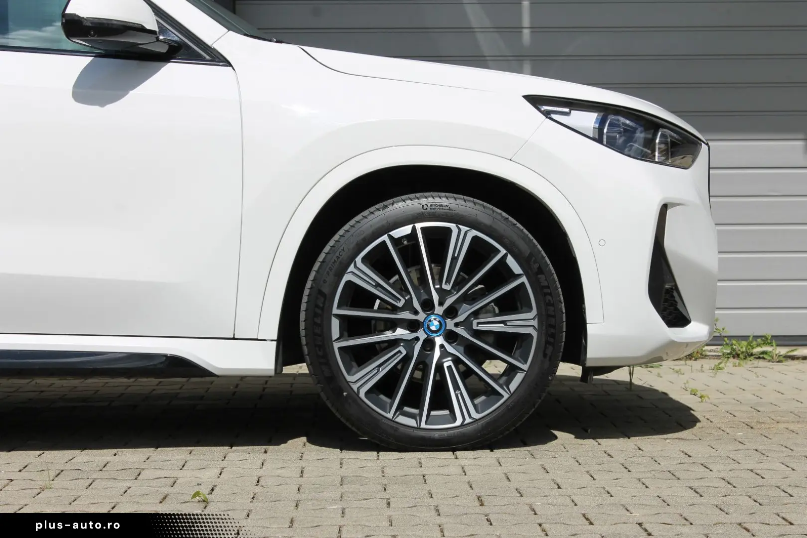 BMW iX1 eDrive20 M Sport SOH 99%