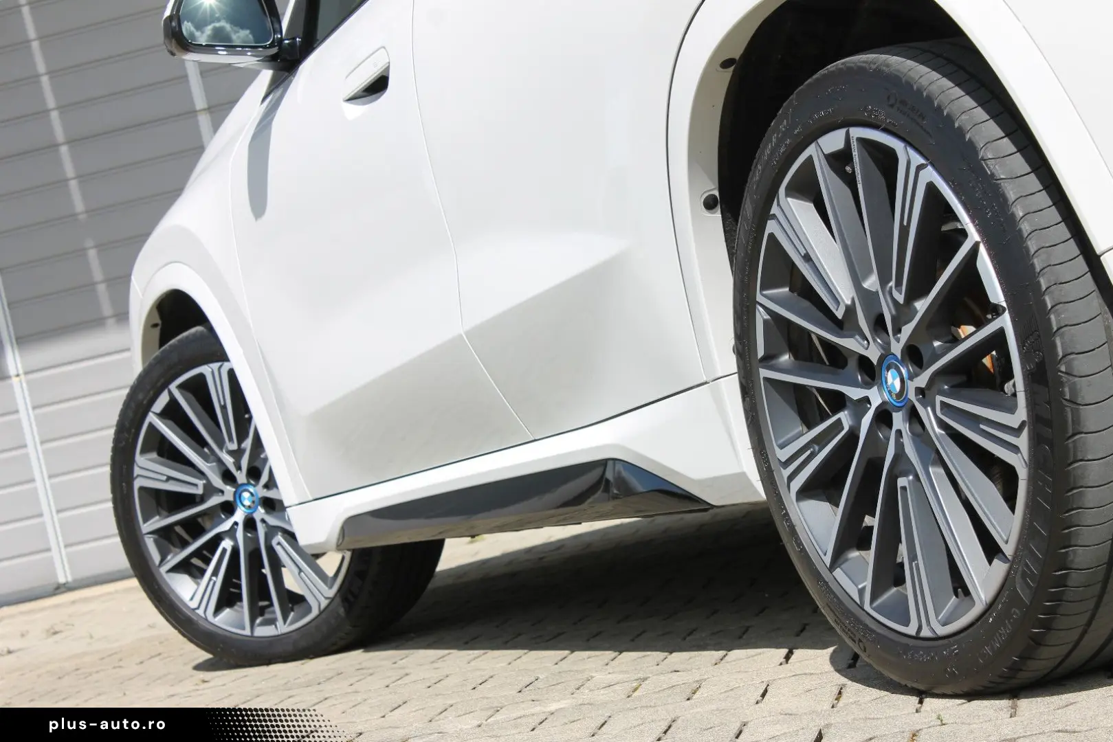 BMW iX1 eDrive20 M Sport SOH 99%