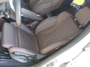 BMW iX1 eDrive20 M Sport SOH 99%