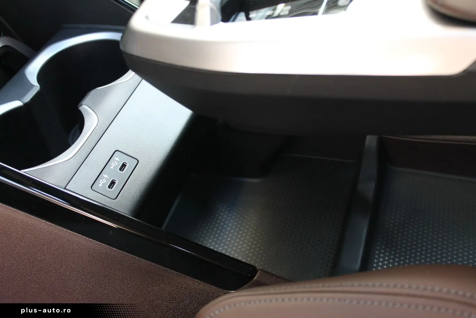 BMW iX1 eDrive20 M Sport SOH 99%