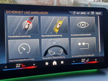 BMW iX1 eDrive20 M Sport SOH 99%