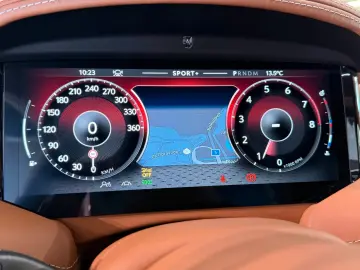 ASTON MARTIN DB12 4.0 V8