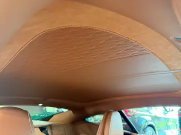ASTON MARTIN DB12 4.0 V8