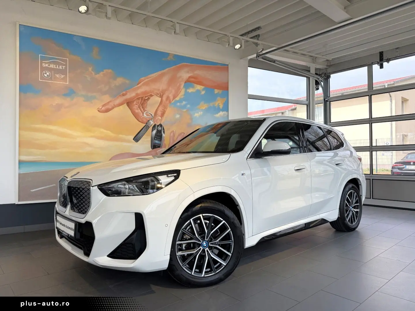 BMW iX1 xDrive30 M SPORT ACC PANO