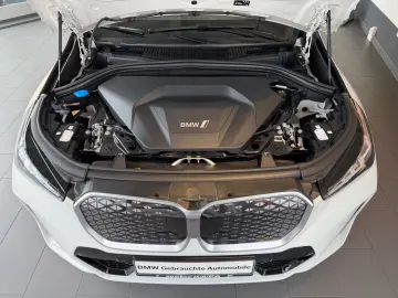 BMW iX1 xDrive30 M SPORT ACC PANO