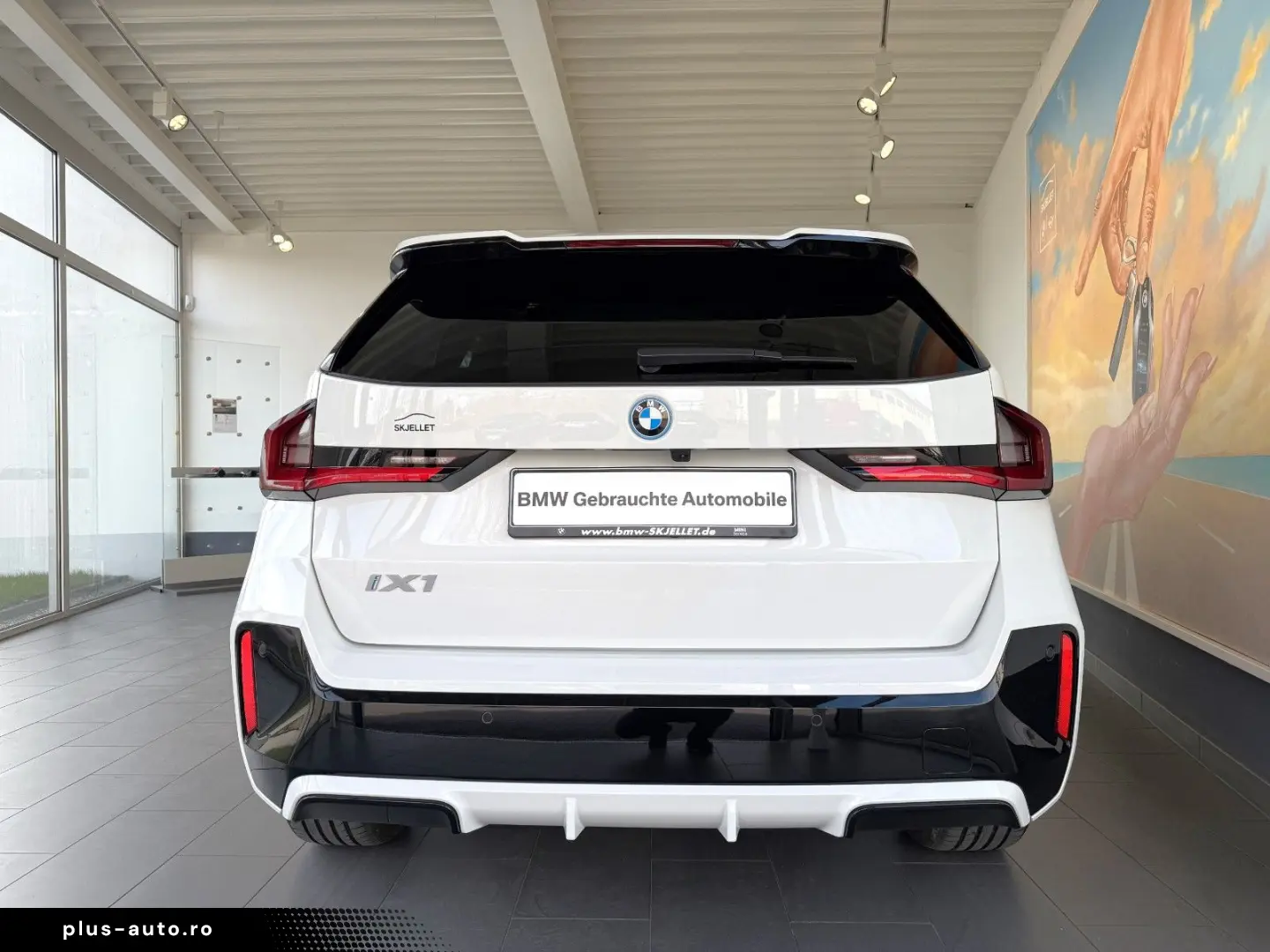 BMW iX1 xDrive30 M SPORT ACC PANO