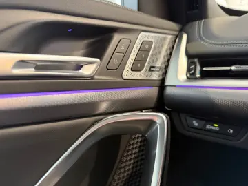 BMW iX1 xDrive30 M SPORT ACC PANO