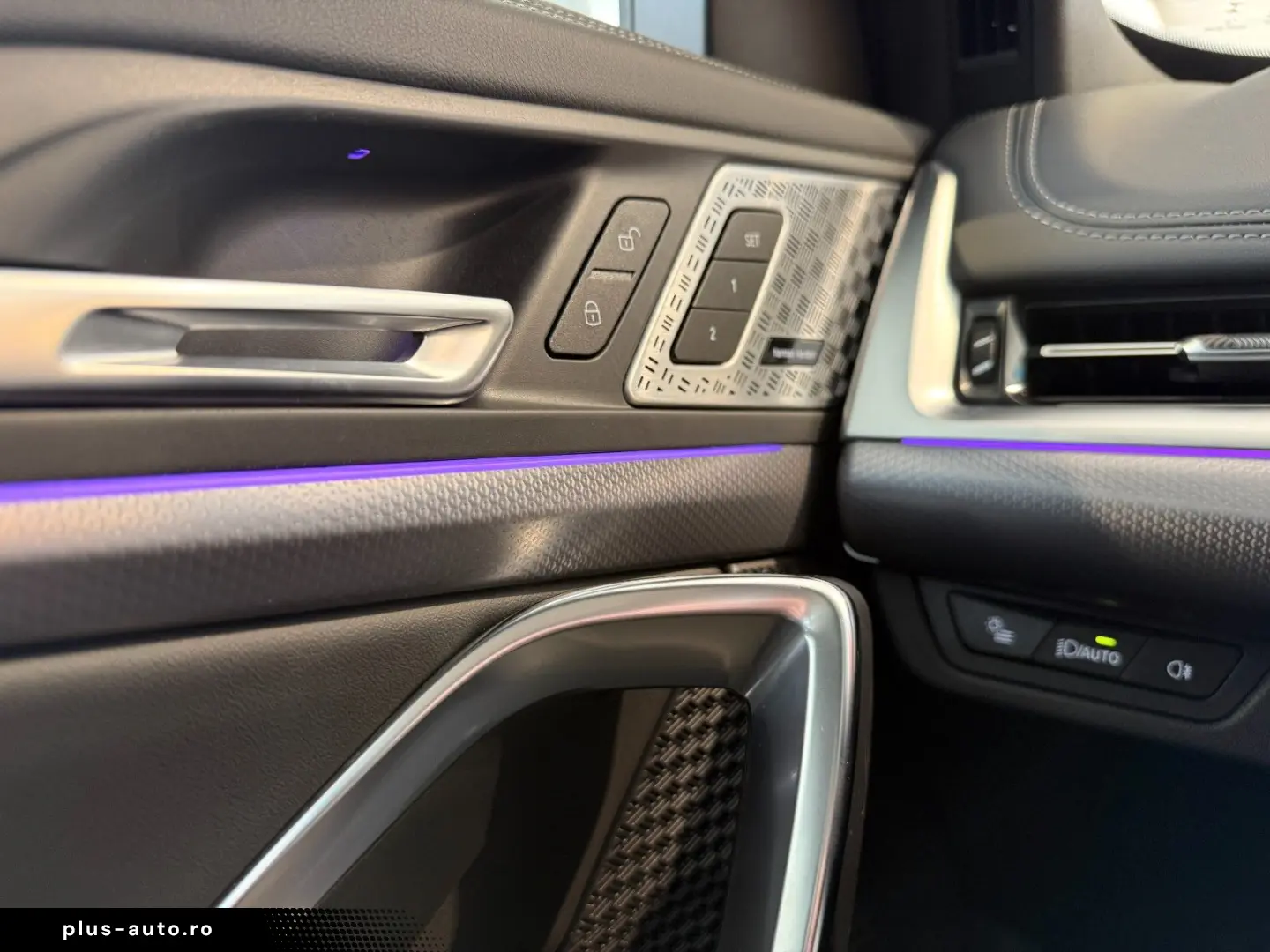 BMW iX1 xDrive30 M SPORT ACC PANO