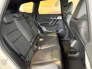 BMW iX1 xDrive30 M SPORT ACC PANO