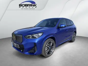 BMW iX1 xDrive30 M Sport Panorama