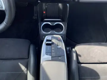 BMW iX1 xDrive30 M Sport Panorama