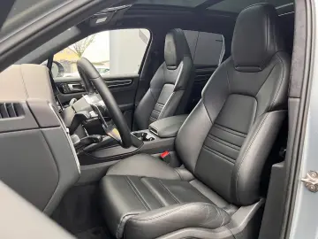 PORSCHE Cayenne S Carbon · Sport Design · Einmalig