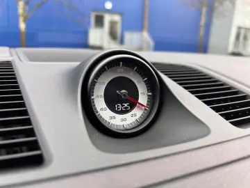 PORSCHE Cayenne S Carbon · Sport Design · Einmalig