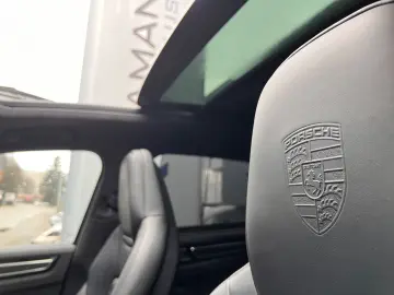 PORSCHE Cayenne S Carbon · Sport Design · Einmalig