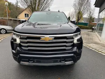 CHEVROLET Silverado High Country 3.0 Duramax 22  LED
